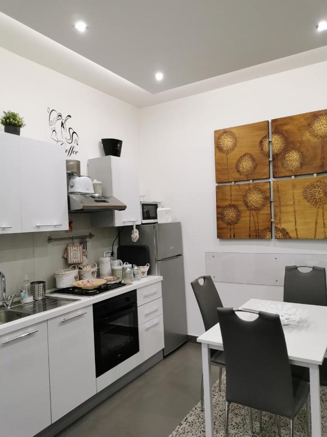 Residenza Napoli Centrale Luaran gambar
