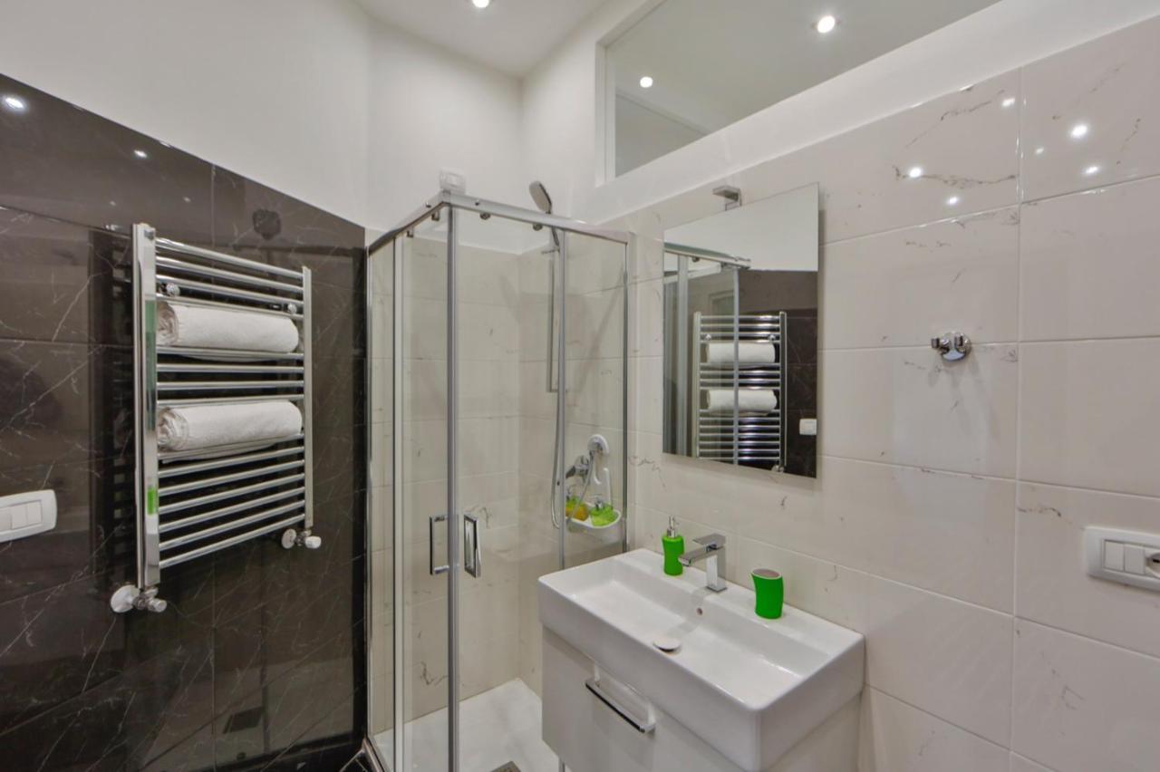 Residenza Napoli Centrale Luaran gambar